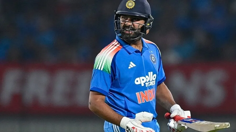 IND vs AFG: અફઘાનિસ્તાન સામે વન-ડે શ્રેણીમાં કેપ્ટન રોહિત શર્મા સહિત 3 ભારતીય સ્ટાર્સ ફ્લોપ, 2027 વર્લ્ડ કપ પહેલા ટીમ ઇન્ડિયાની ચિંતા વધી 2 sharma.jpg