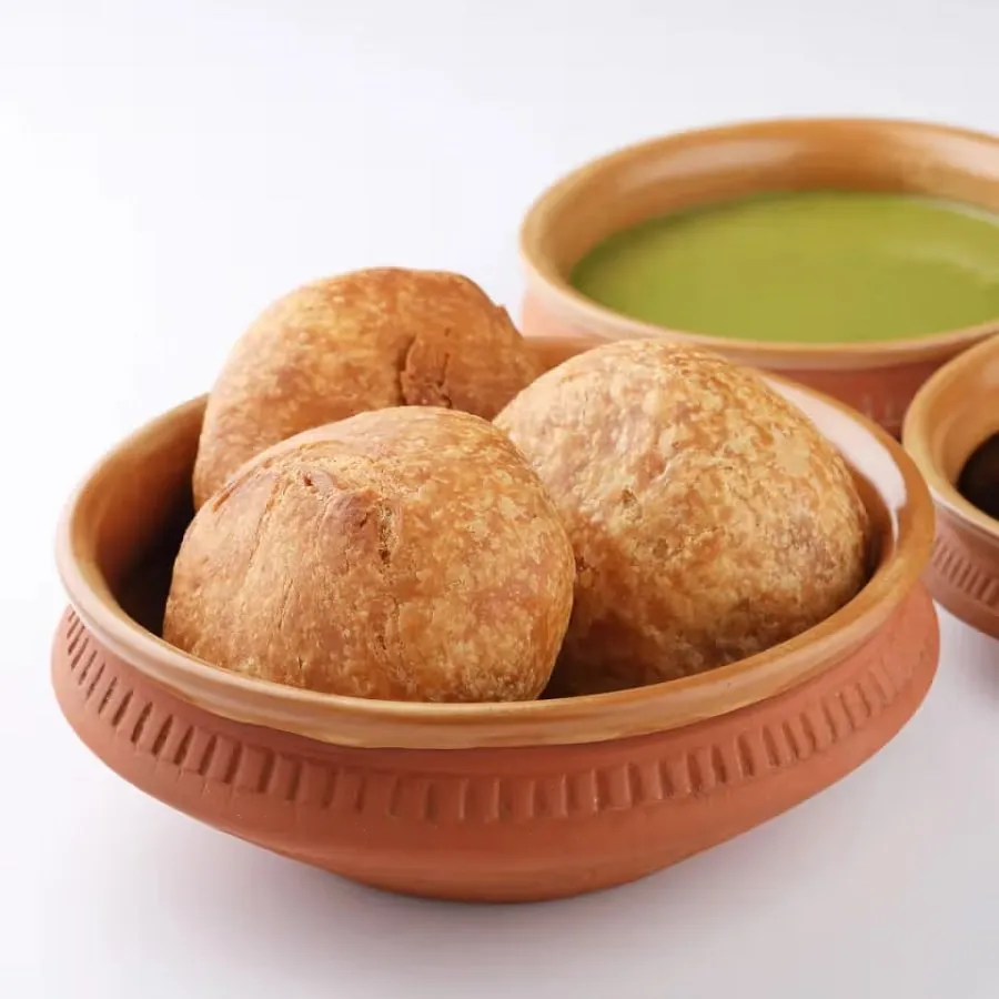 બજારની કચોરીને કહો બાય-બાય! હવે ઘરે જ બનાવો હલવાઈ જેવી ક્રિસ્પી કચોરી 2 Kachori