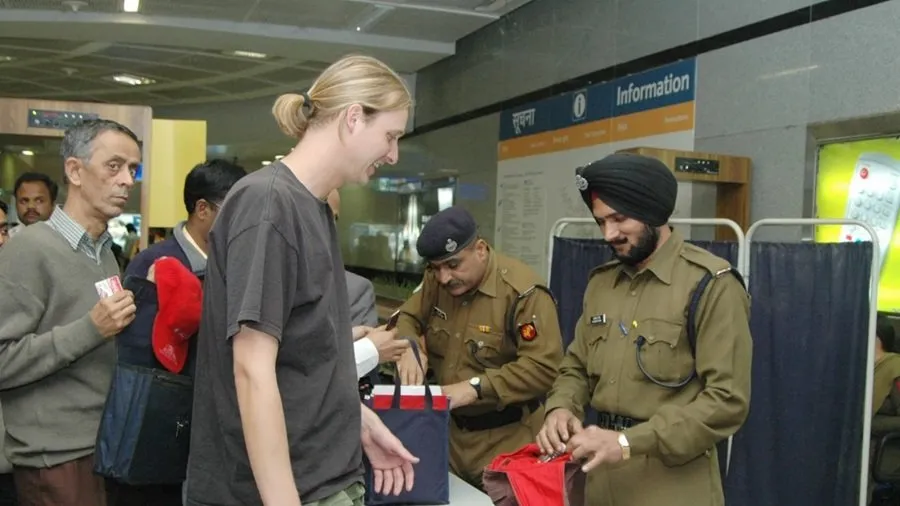CISF નું 6 મહિનાનું રિપોર્ટ કાર્ડ: 69 ભૂલા પડેલા બાળકોને પરિવારો સાથે મિલાવીને વહાવી ખુશીઓની લહેર 3 CIsf.jpg
