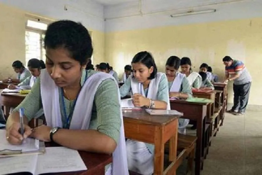CBSE નો મોટો નિર્ણય: હવે ત્રીજી ભાષામાં નહીં આપવી પડે બોર્ડની પરીક્ષા, વિદ્યાર્થીઓને મોટી રાહત! 2