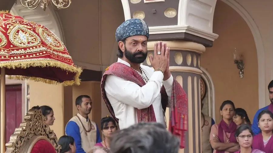 આશ્રમ સીઝન 4ની તૈયારીઓ શરૂ! બાબા નિરાલા ફરી મચાવશે ધૂમ, જાણો ક્યારે આવશે સીરીઝ 2 Aashram Season 4