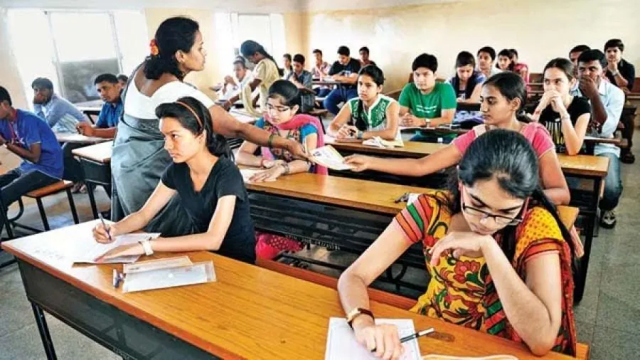 NTA ની ફરી મોટી ભૂલ! UGC NET માં 67 પ્રશ્નોની નકલ અને AI પેપરના આક્ષેપે મચાવી ખળભળાટ 3