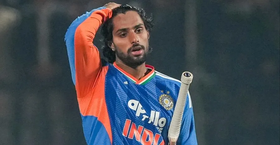 IND vs ENG 2nd T20: વૈભવ સૂર્યવંશી કરી શકે છે આંતરરાષ્ટ્રીય ડેબ્યૂ, ટીમ ઇન્ડિયાને મળશે નવો નંબર-3! 3 tilak.jpg