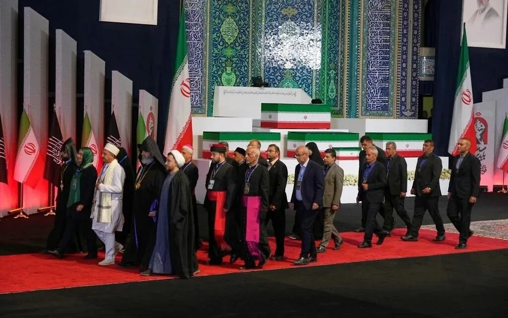 Ali Khameneis funeral.jpg