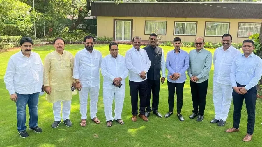 એકનાથ શિંદેનું 'ઓપરેશન ટાઈગર': પહેલીવાર સામે આવી આ ખાસ તસવીર! 2 Operation Tiger.jpg