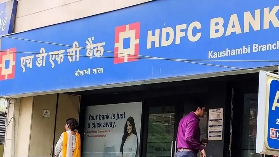 HDFC બેંક દ્વારા 3,300થી વધુ કર્મચારીઓને છૂટા કરવાનો નિર્ણય 3 hdfc.jpg