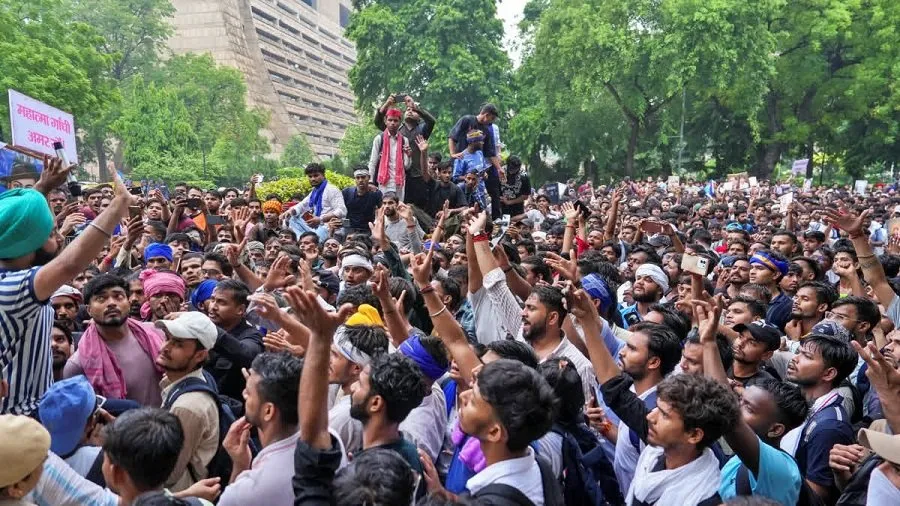 સંસદ ગેટ સુધી પહોંચ્યું CJPનું આંદોલન: સત્તાધારીઓ સામે પડકાર કે સંવાદની શરૂઆત? 2 protest4.jpg