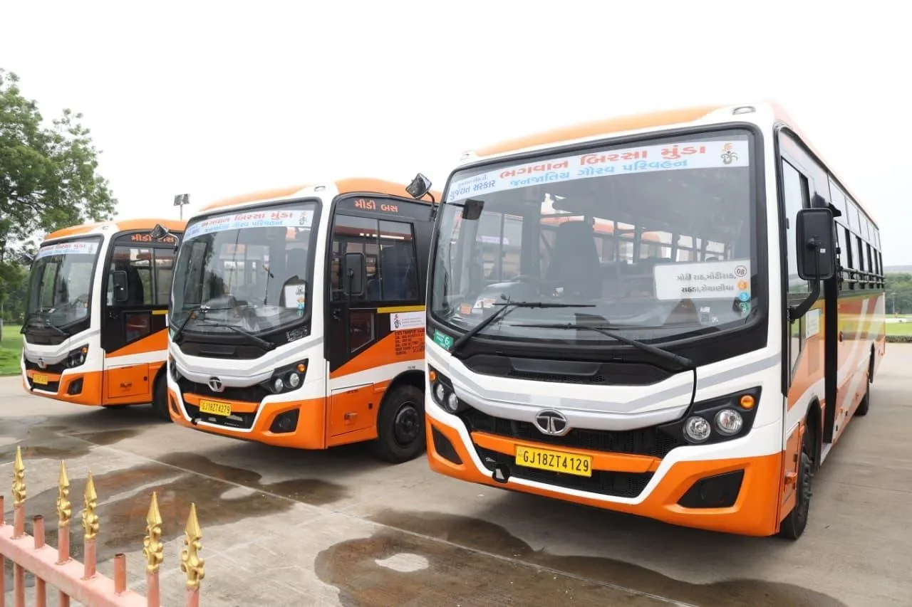 ભગવાન બિરસા મુંડા જનજાતિય ગૌરવ પરિવહન સેવા: આદિજાતિ વિસ્તારના વિદ્યાર્થીઓ માટે શિક્ષણાભિમુખ નવી પહેલ 3 WhatsApp Image 2026 07 21 at 3.28.38 PM.jpeg