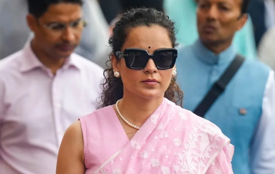 'જેન ઝી'ને ગટર કહેવા પર વિવાદ વધતાં કંગના રનૌતે આપી સફાઈ, પીએમ મોદીને લઈને કહી આ મોટી વાત 3 Kangana Ranaut.jpg