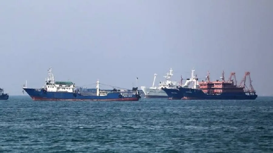 Hormuz Shipping Crisis