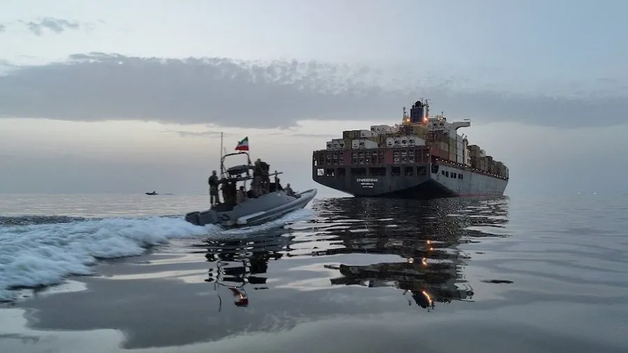 Hormuz Shipping