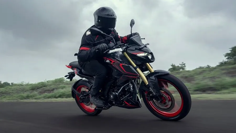 સ્પોર્ટી લૂક અને હાઈટેક ફીચર્સ! Bajaj Pulsar N160 S અને SS માર્કેટમાં ધૂમ મચાવવા તૈયાર, જુઓ શું છે ખાસ 3 bajaj pulsar N160.jpg