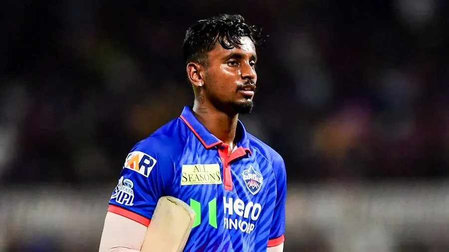 abhi0.jpg