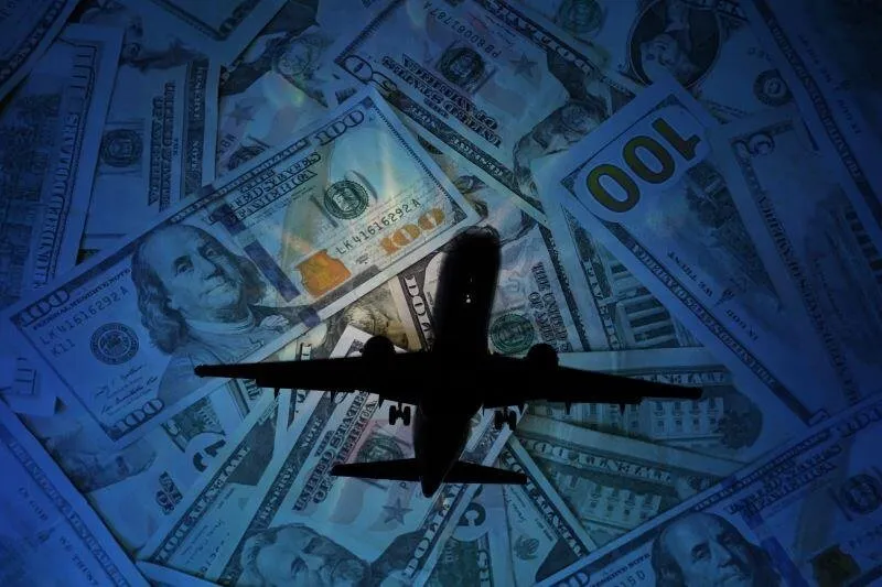 UAE Tehran Gold Cash Flight 