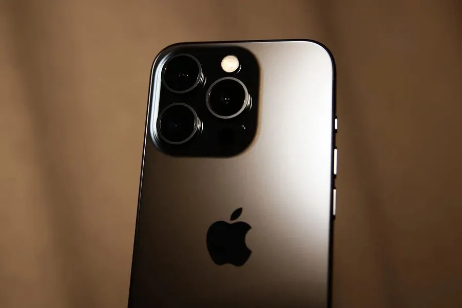 Apple Spyware Alert 