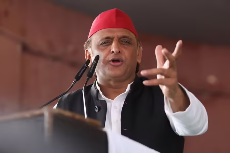 "મોટી વાતો અને વાસ્તવિકતા અલગ": ગૌમૂત્ર વેચવાના મુદ્દે અખિલેશ યાદવે UP સરકારને ઘેરી 2 akhilesh yaadv.jpg