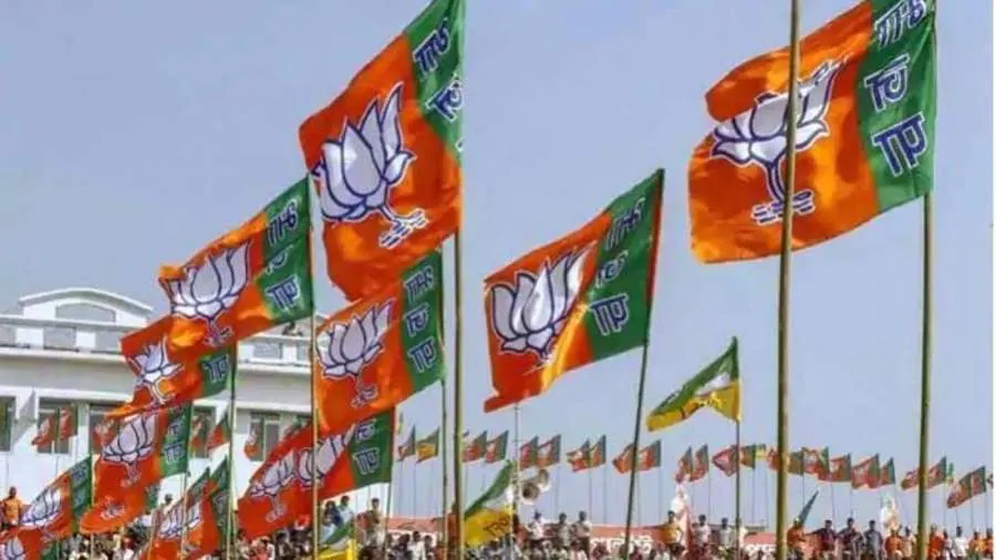યુપી ચૂંટણી પહેલાં ભાજપનો માસ્ટરપ્લાન: નારાજ સવર્ણ મતદારોને રાજી કરવા ૨ મોટા નિર્ણયો 3 ugc0.jpg