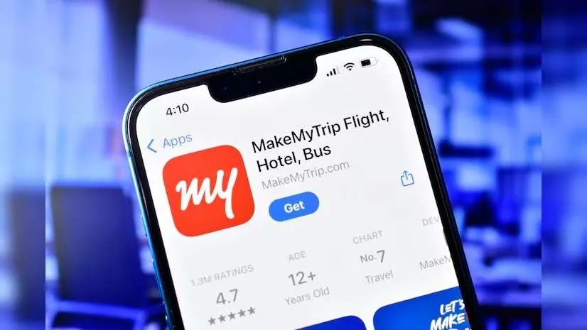 Axis Bank MakeMyTrip Travel offers