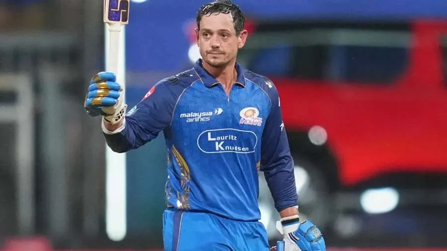 ક્વિન્ટન ડી કોકે T20 ક્રિકેટમાં ફટકારી 10મી સદી, વિરાટ કોહલી અને ડેવિડ વોર્નરની કરી બરાબરી 2 quinten.jpg