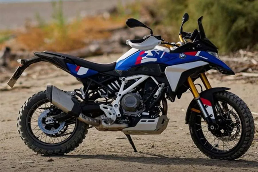 લોન્ચના થોડા જ મહિનામાં BMWની આ ધાંસુ બાઇક થઈ મોંઘી! ખરીદતા પહેલાં જોઈ લો નવી કિંમત 2 bike1.jpg