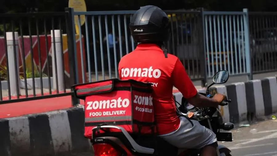 Zomatoનો મોટો ઝટકો, હવે કેશ ઓન ડિલિવરી (COD) ઓર્ડર કરવો પડશે મોંઘો! 2 Zomato