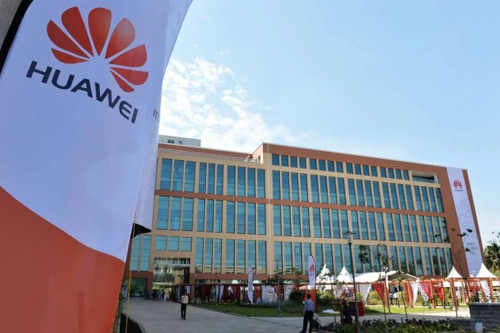 Huawei સામે અમેરિકામાં મહાકેસ: ટેક ચોરી, બેંક ફ્રોડ અને ઈરાન કનેક્શનના આરોપો 2 HUAWEI. 1.jpg