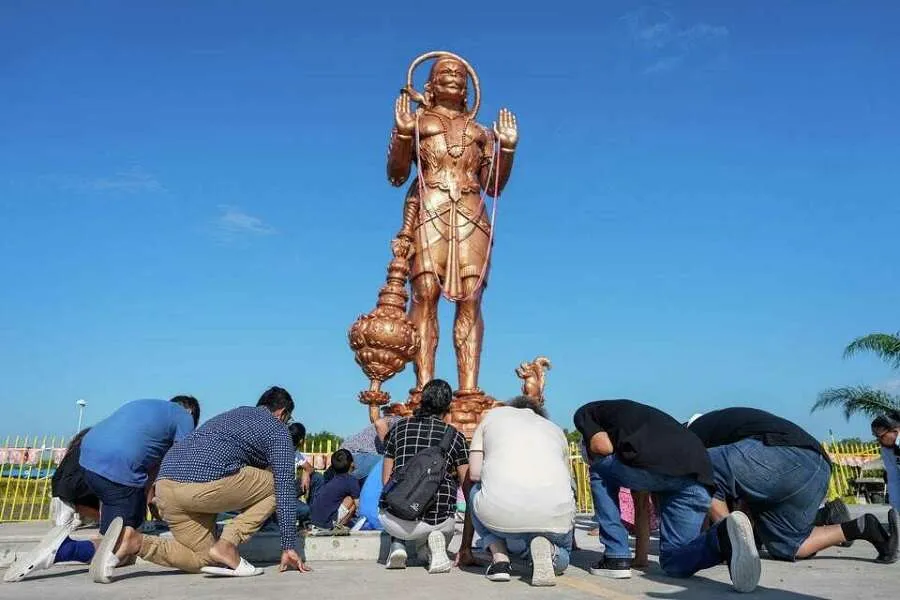 Hanuman Statue