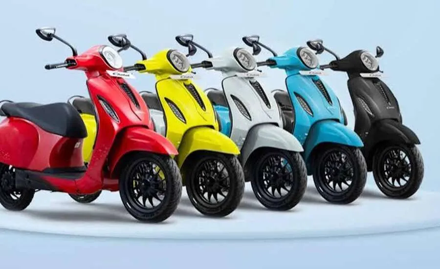 EV માર્કેટમાં મોટો ઉલટફેર: TVS સૌથી આગળ, Bajaj અને Vida એ પણ મચાવ્યો ધૂમ! 3 tvs.jpg