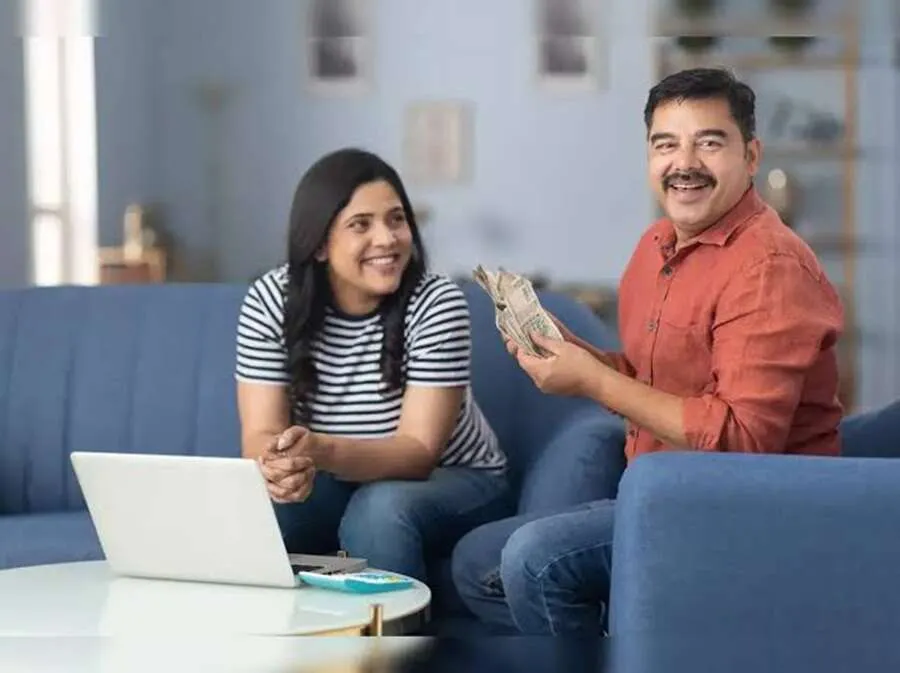 જોખમ વગર મેળવો બમ્પર વળતર! સરકારી સ્કીમમાં 7.7% વ્યાજ સાથે ટેક્સ બચાવવાની ઉત્તમ તક 2 scheme.jpg