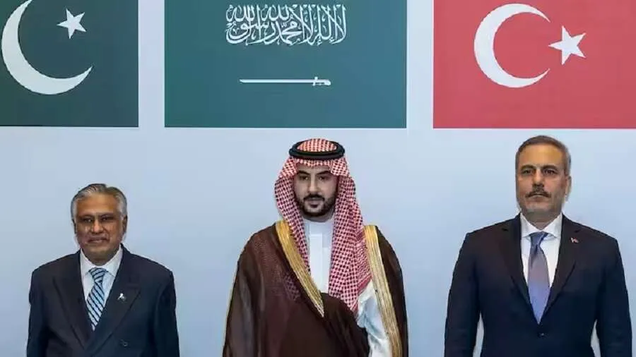 Mecca Defense Pact