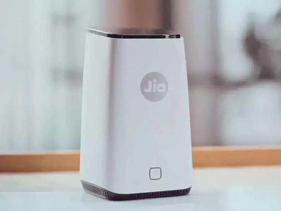Jio Fiber યૂઝર્સ માટે શાનદાર સરપ્રાઇઝ, હવે 4 મહિના સુધી મળશે ફ્રી હાઇ-સ્પીડ ઇન્ટરનેટ! 3 Jio Fiber Offer