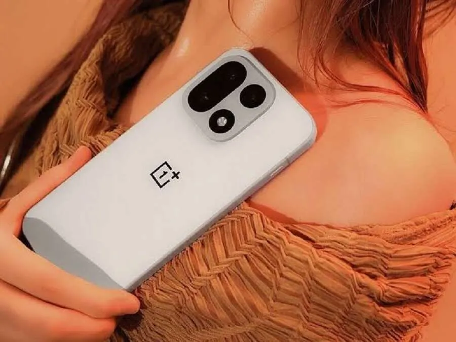 9000mAh બેટરી અને 200MP કેમેરા સાથે ધમાકેદાર એન્ટ્રી! આજે લોન્ચ થશે પાવરફુલ OnePlus 16 2 OnePlus 16