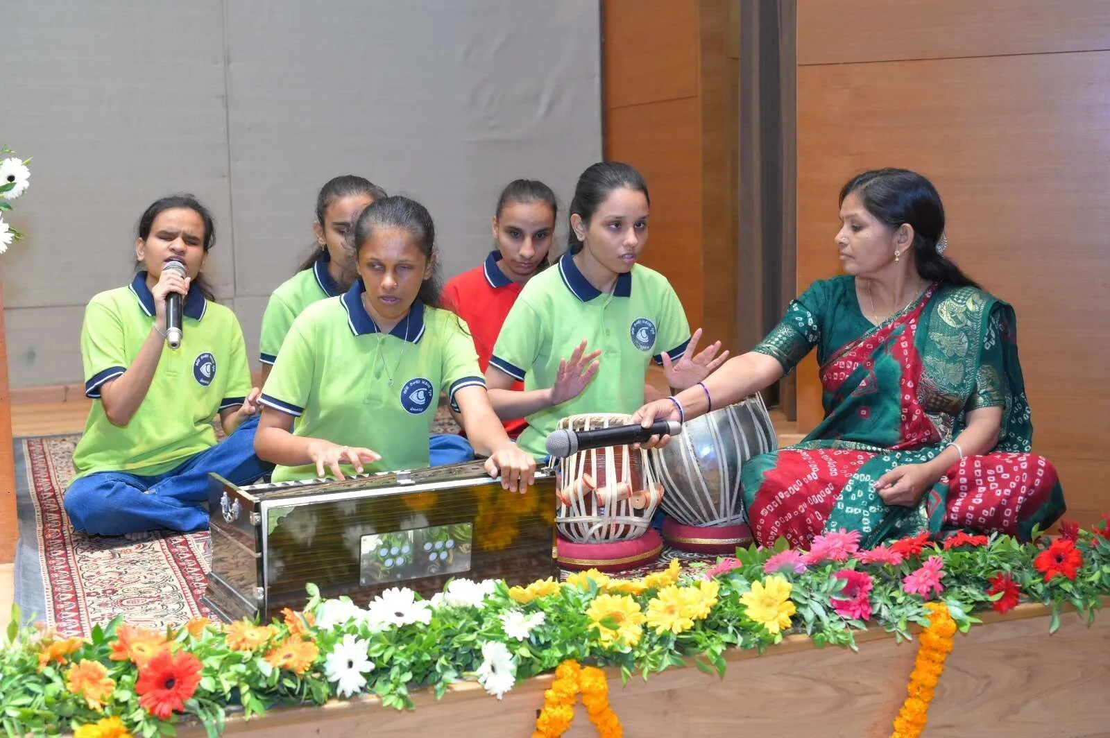 "રોસ્ટર એ અનામત વ્યવસ્થાનું હૃદય છે": મંત્રી ડૉ. પ્રદ્યુમન વાજાની ઉપસ્થિતિમાં ગાંધીનગરમાં યોજાયો મહત્વપૂર્ણ વર્કશોપ 2 WhatsApp Image 2026 10 12 at 6.48.46 PM.jpeg