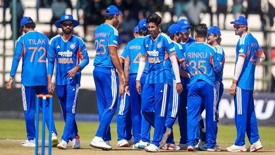 IND vs NZ: ટીમ ઈન્ડિયાને મોટો ઝટકો! પ્રસિદ્ધ કૃષ્ણા ODI સિરીઝમાંથી બહાર, સિરાજ પર પણ આવ્યું મોટું અપડેટ 3 IND vs NZ.jpg