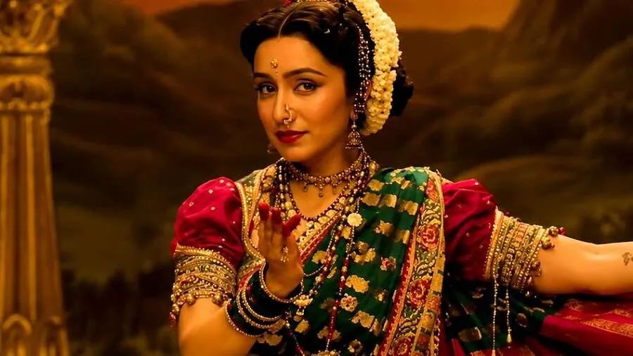 "નાચતા મરી જઈશ તો મિસાલ બની જઈશ"... શ્રદ્ધા કપૂરની ફિલ્મ 'ઈઠા'નું ધમાકેદાર ટ્રેલર રિલીઝ, દિલ જીતી લેશે અંદાજ 2 Eetha Movie Trailer